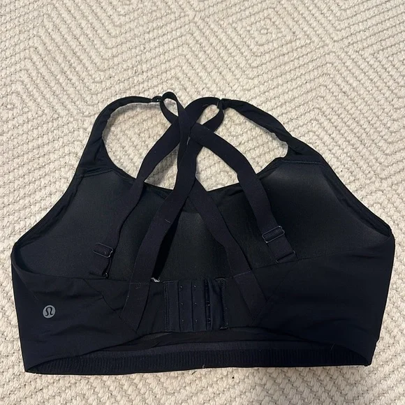 Lululemon Energy Bra - Picture 2 of 3